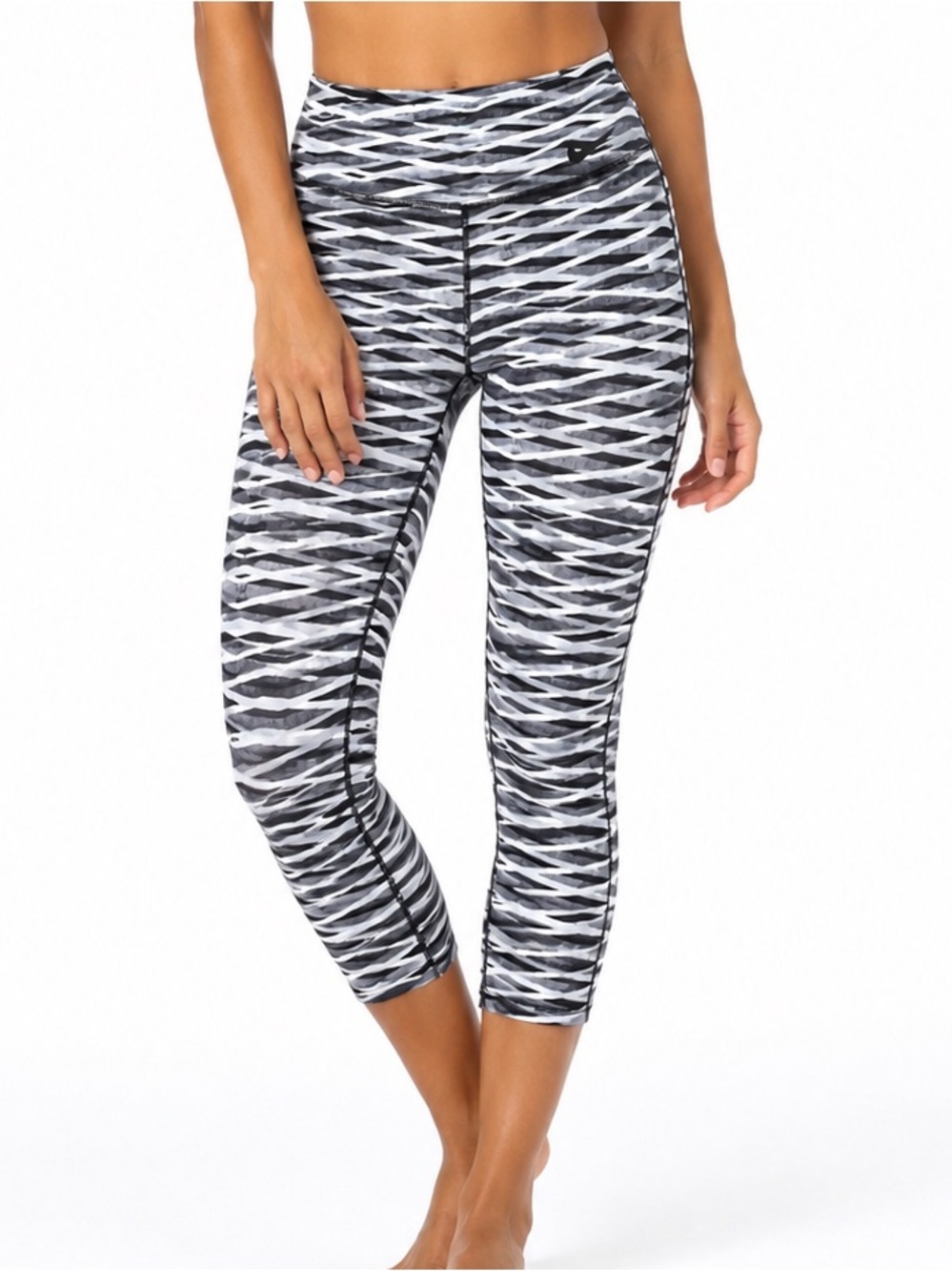 Nike legendary criss cross leggings cropped woman Sz Medium drifit - Picture 1 of 8